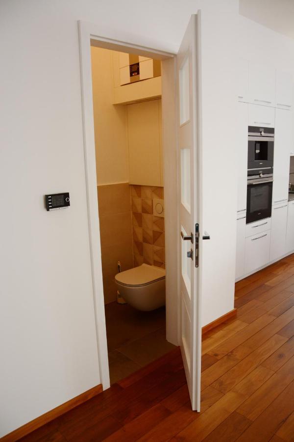 Premium Apartment Near Banska Bystrica Square With Two Big Bedrooms Dış mekan fotoğraf